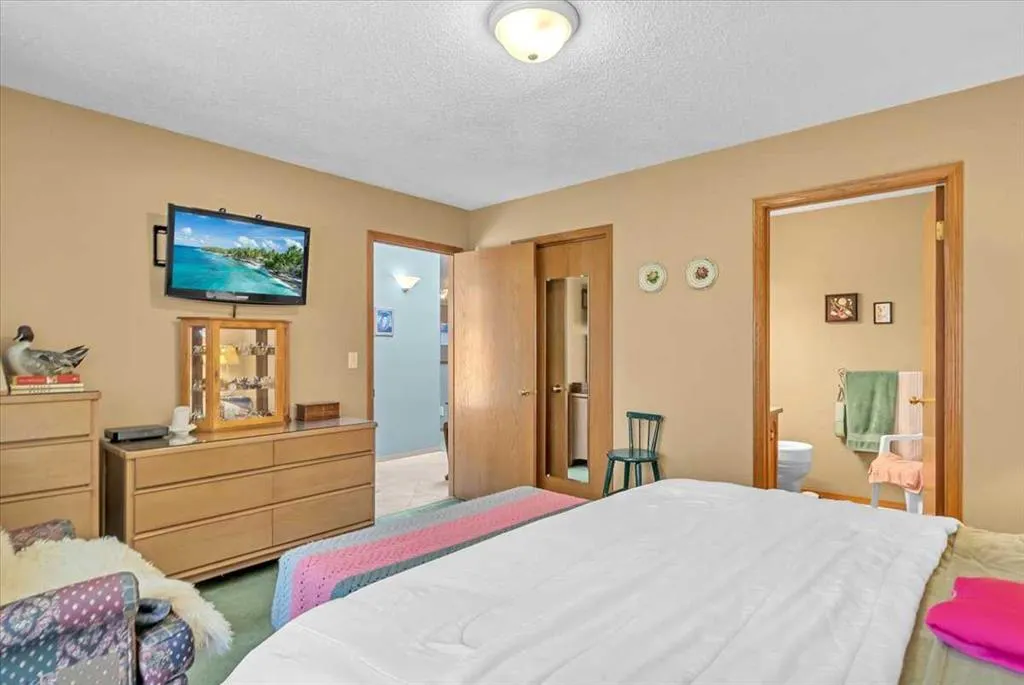 109 Monica Bay