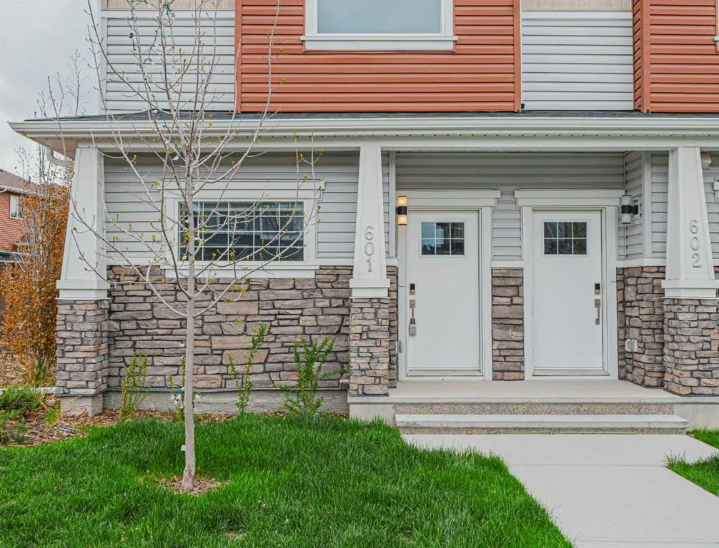 115 SAGEWOOD Drive SW, #601