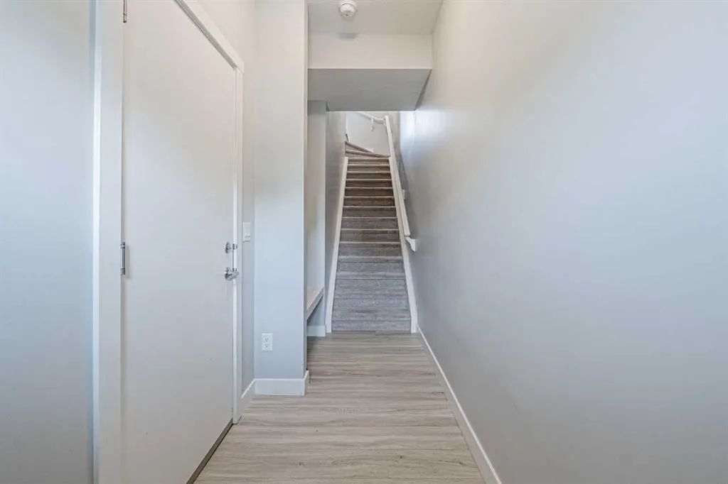 115 SAGEWOOD Drive SW, #601