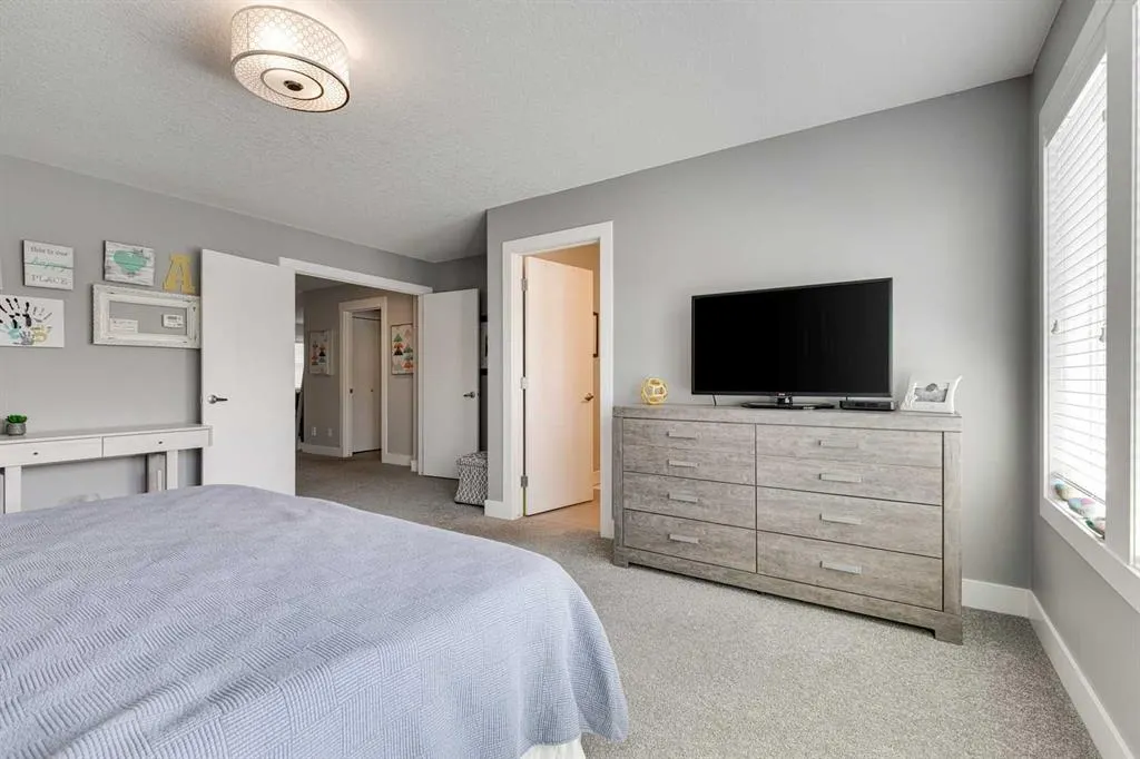 31 Brightoncrest Cove SE