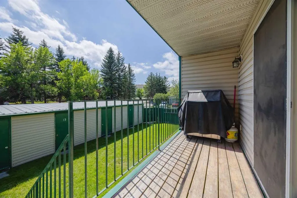 707 Westmount Drive, #12