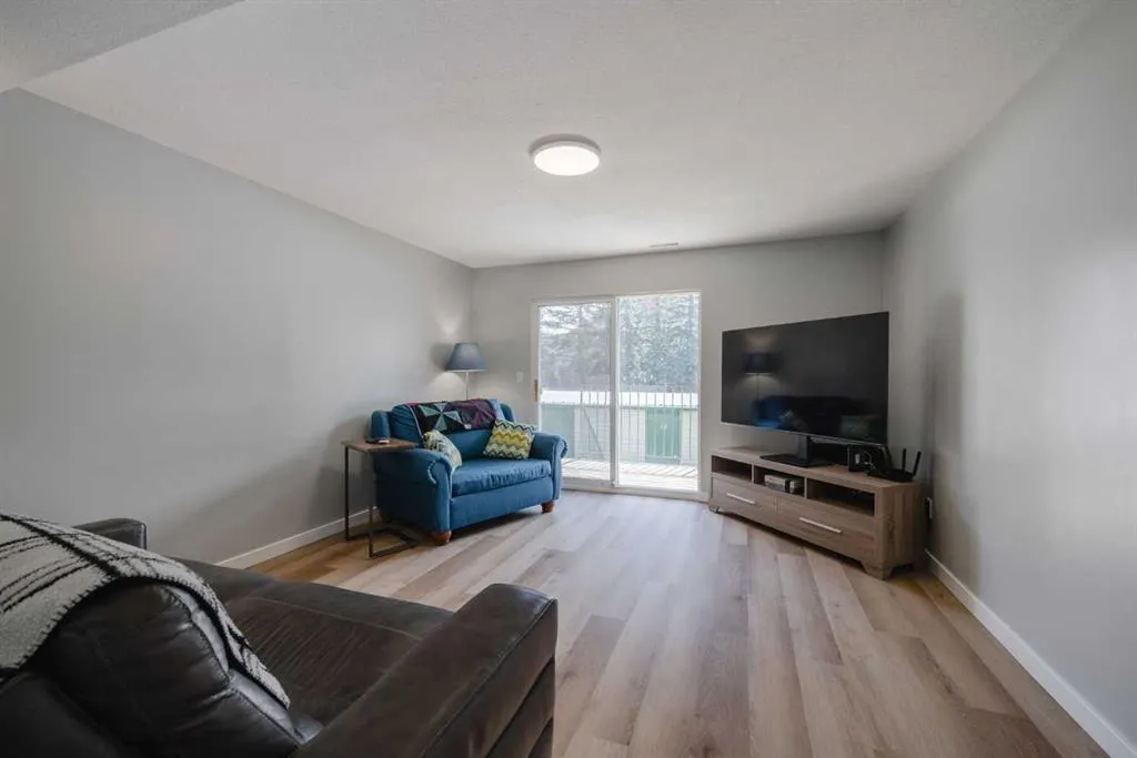 707 Westmount Drive, #12