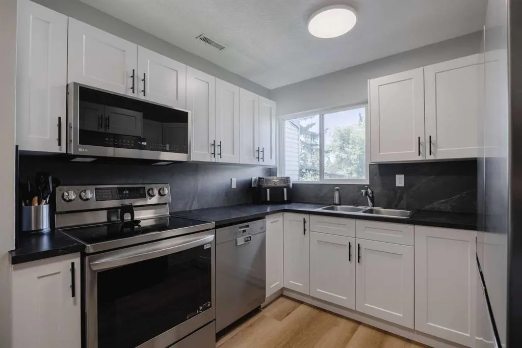 707 Westmount Drive, #12