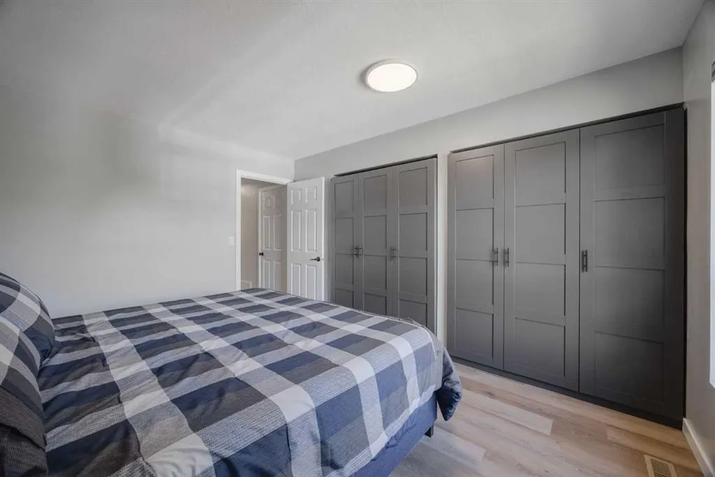707 Westmount Drive, #12