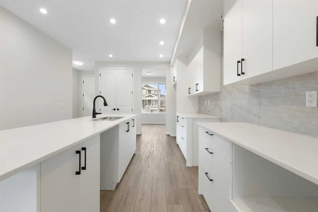 69 Annette Landing NW