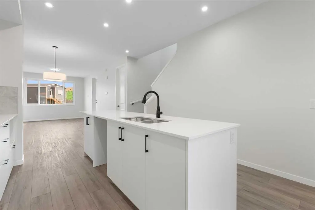 69 Annette Landing NW