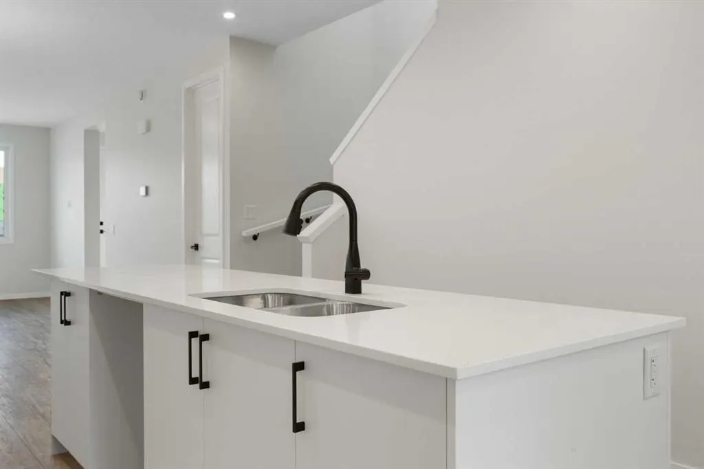 69 Annette Landing NW