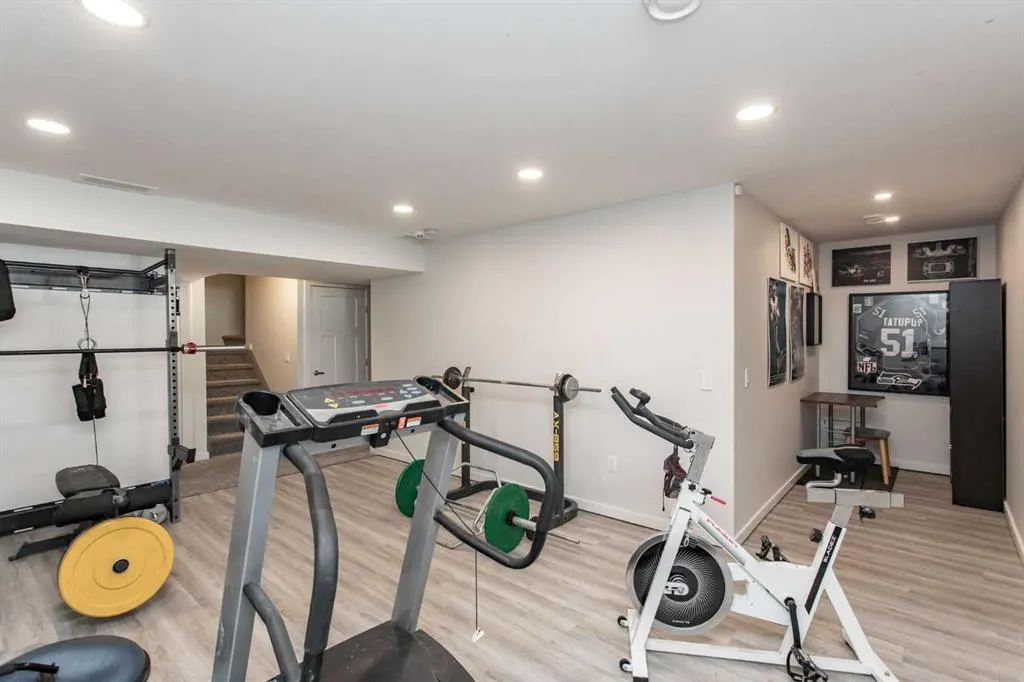 246 Viscount Drive
