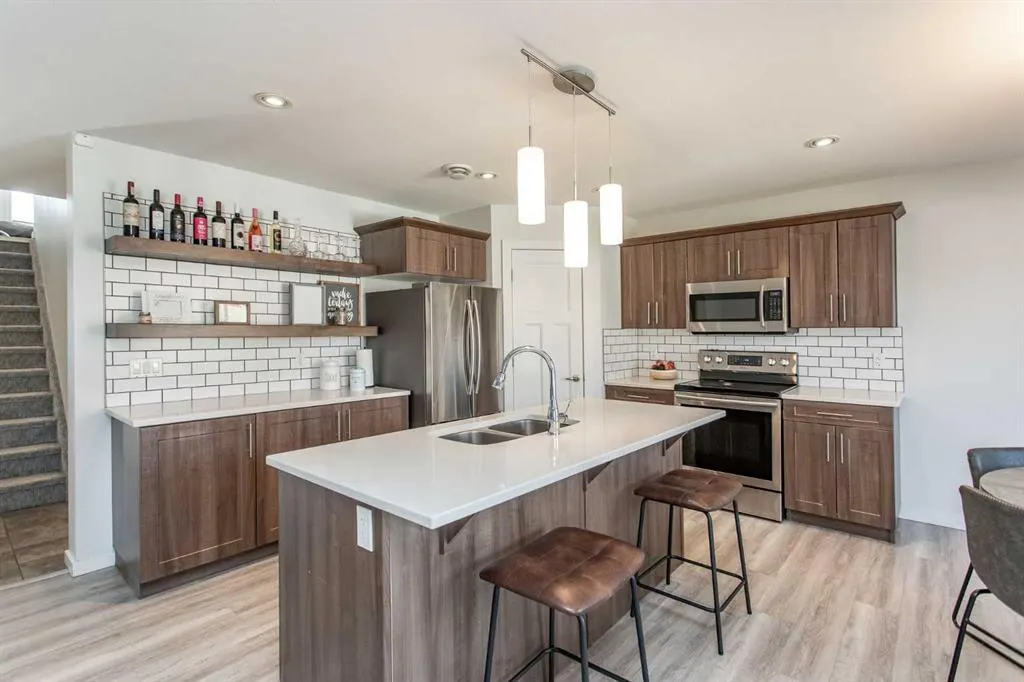 246 Viscount Drive
