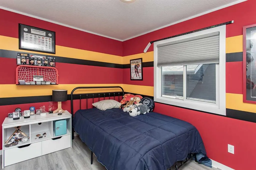 246 Viscount Drive