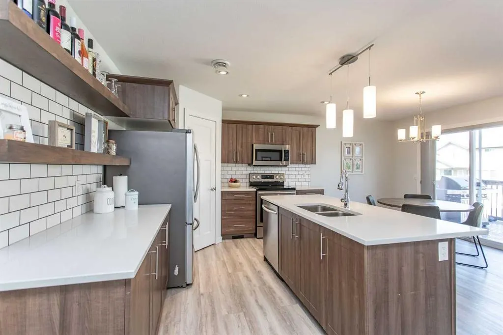 246 Viscount Drive
