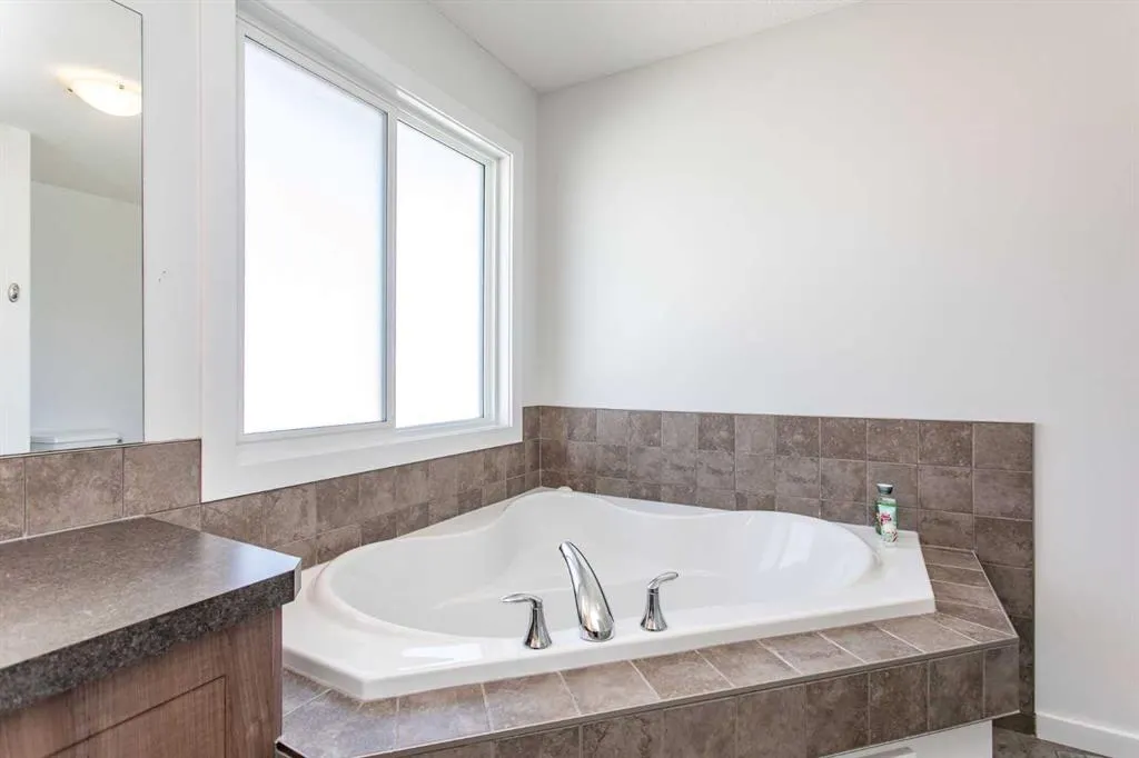 246 Viscount Drive