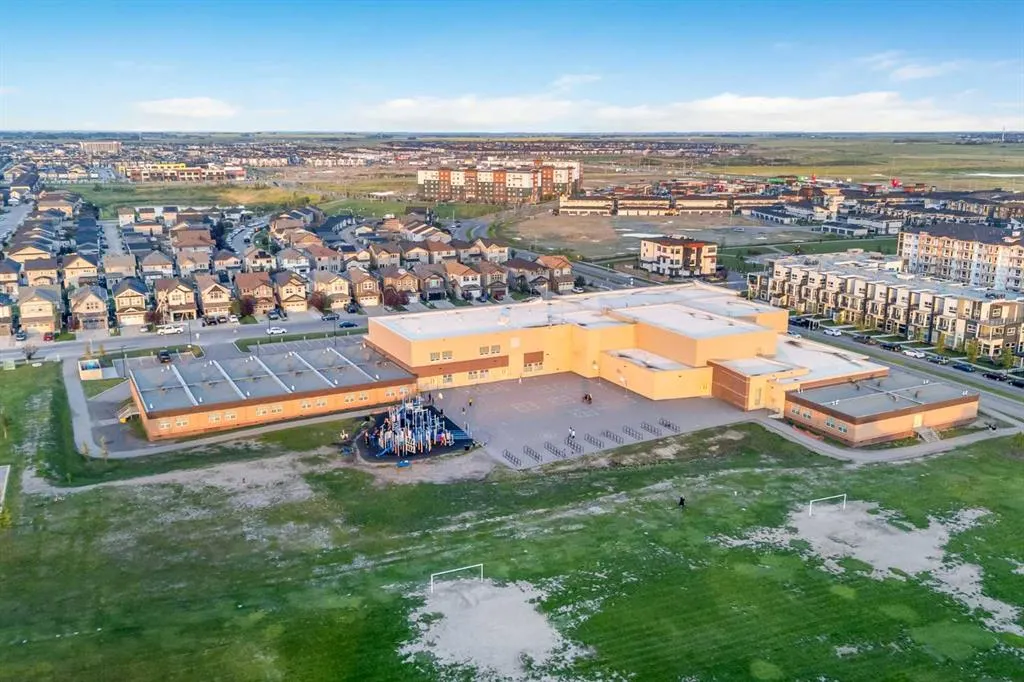302 Skyview Ranch Drive NE, #5304