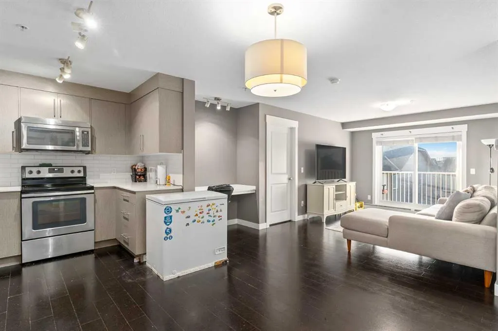 302 Skyview Ranch Drive NE, #5304