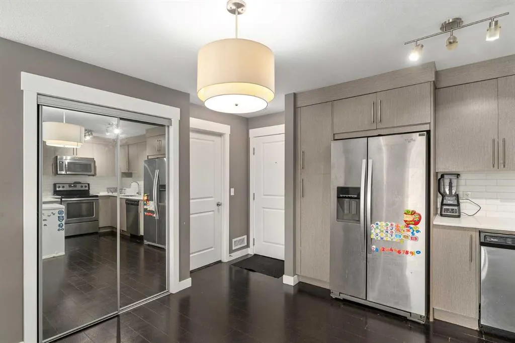302 Skyview Ranch Drive NE, #5304