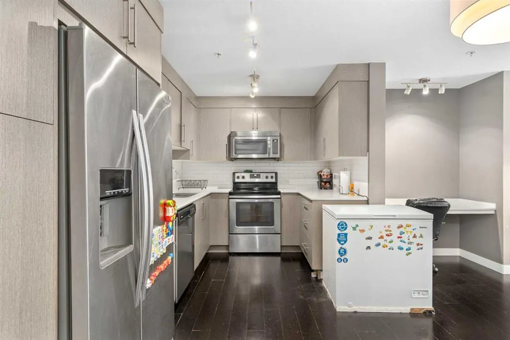 302 Skyview Ranch Drive NE, #5304