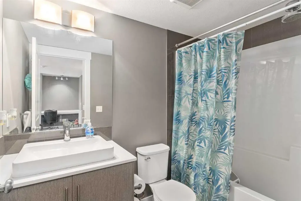 302 Skyview Ranch Drive NE, #5304