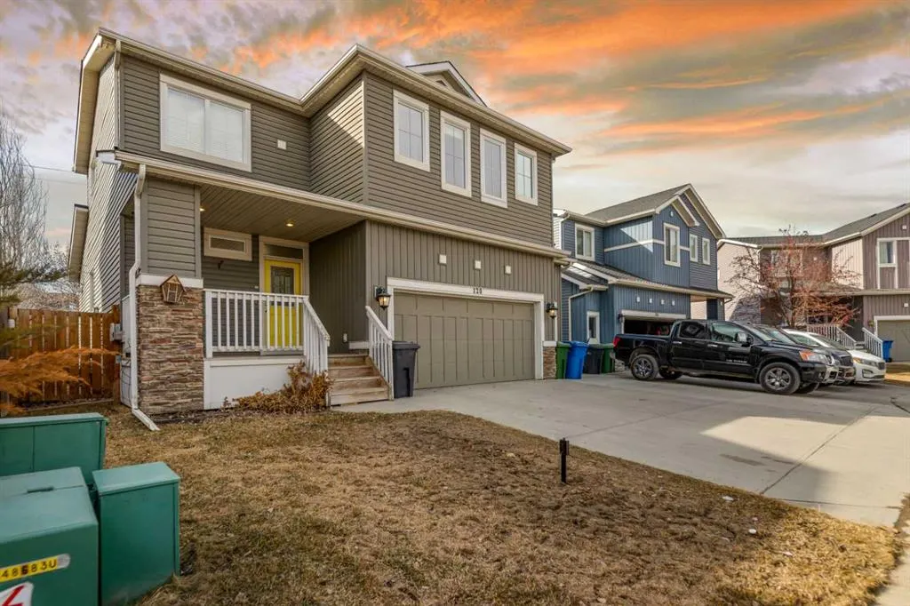 120 West Creek Green