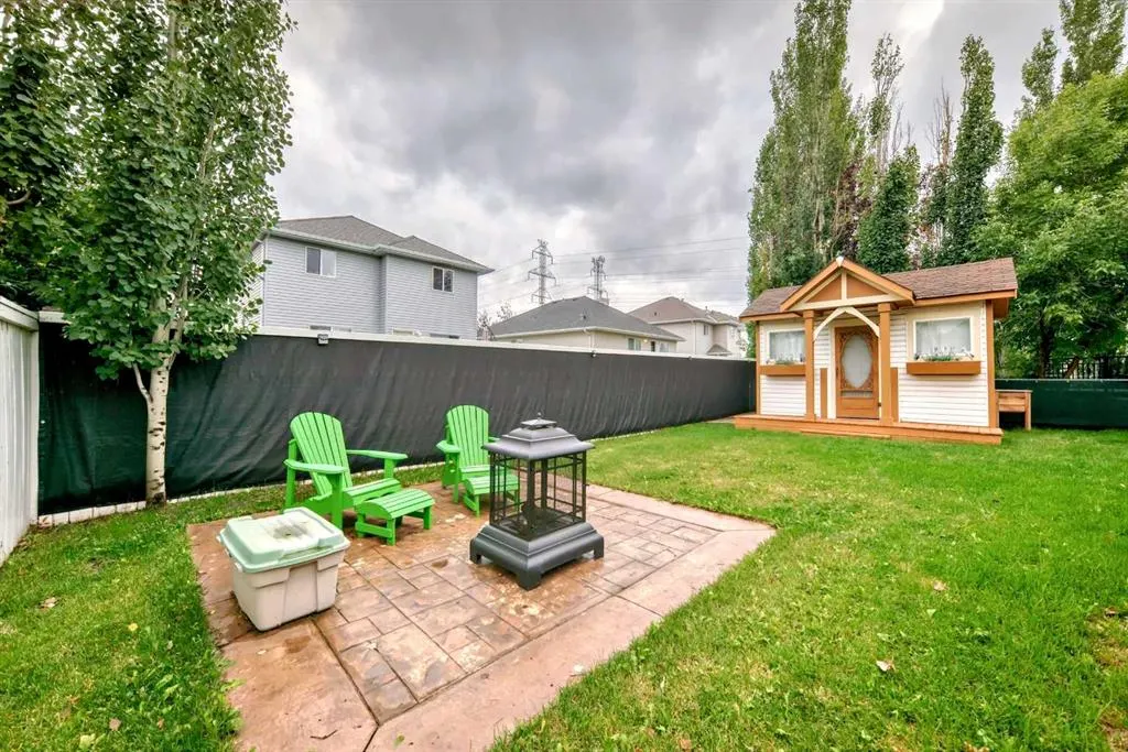 195 West Lakeview Circle