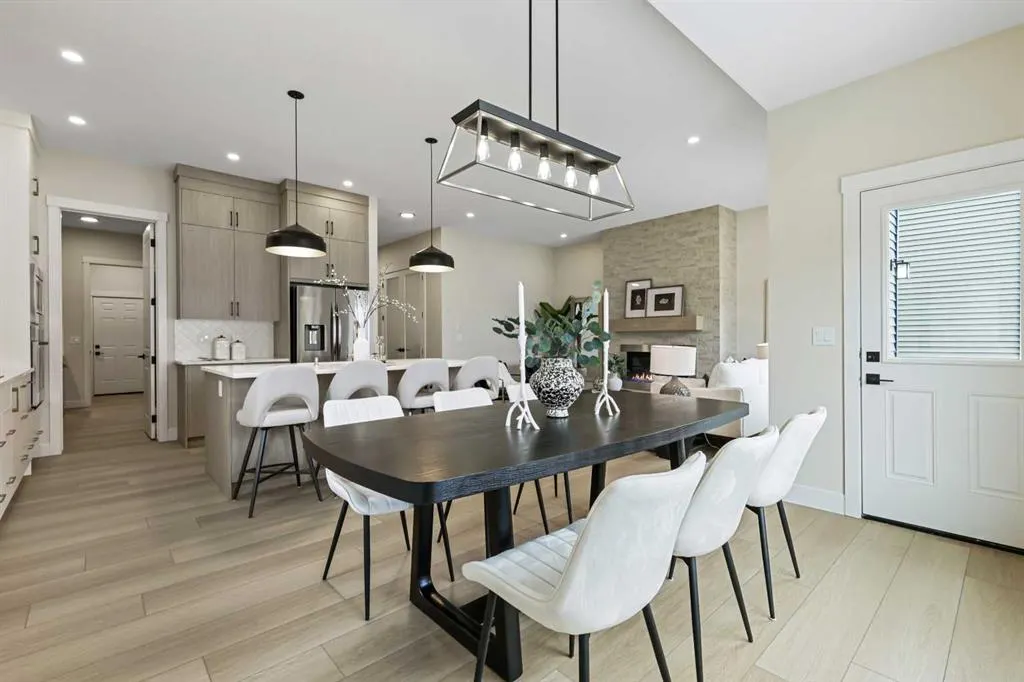 528 Baywater Manor SW