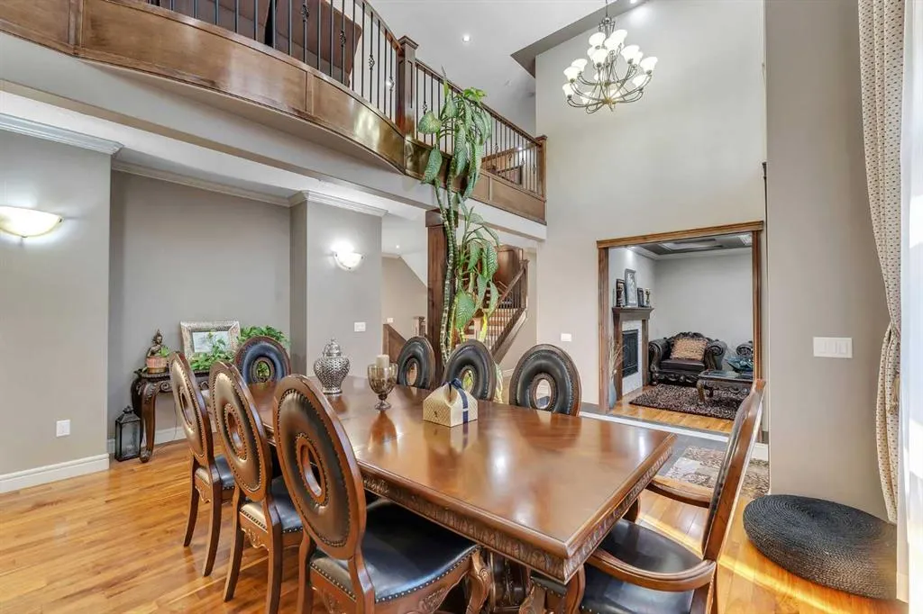 989 East Lakeview Road