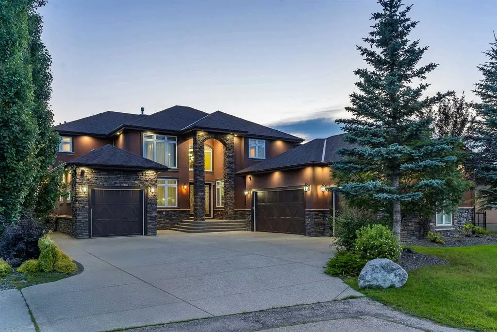 989 East Lakeview Road