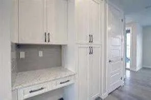 117 Cobblestone Gate SW