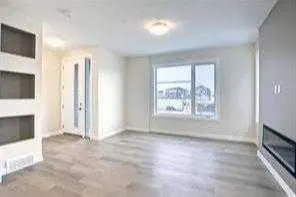 117 Cobblestone Gate SW