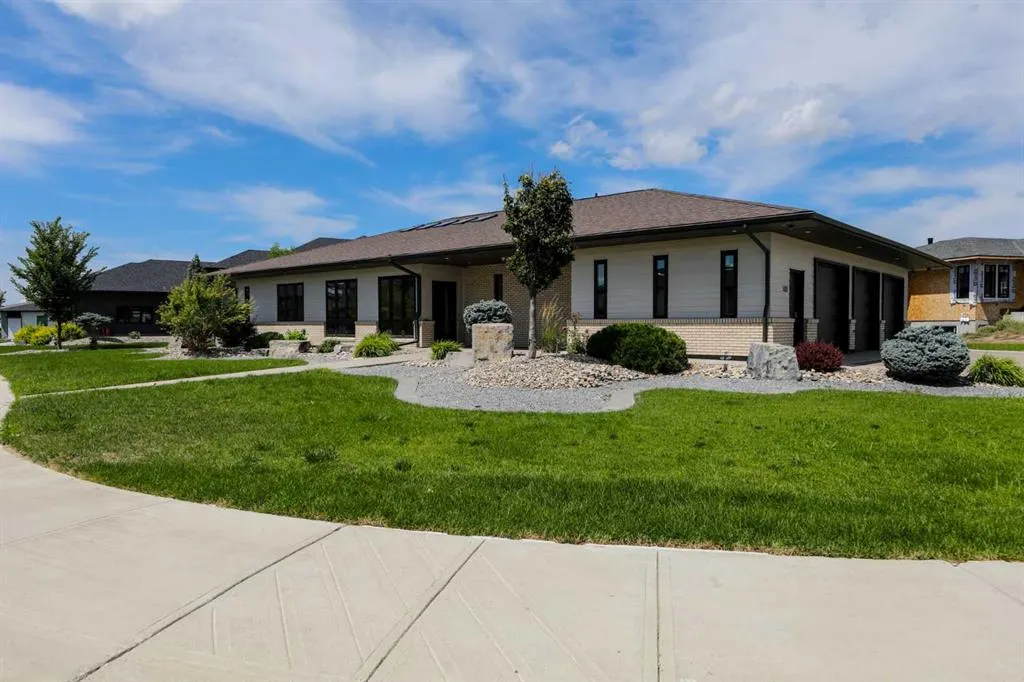 500 Gold Canyon Place S