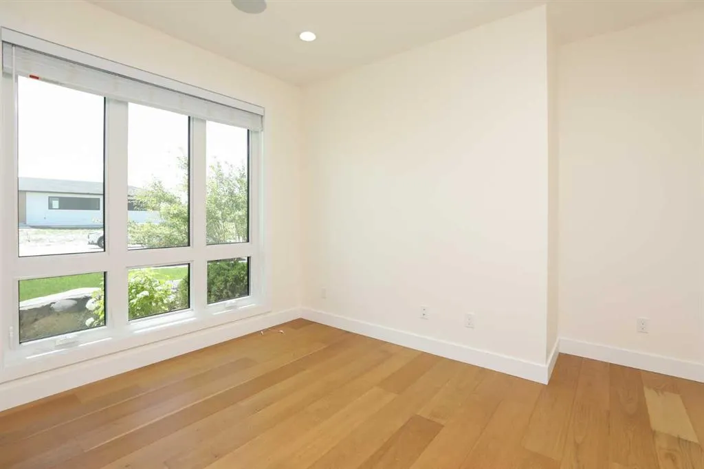 500 Gold Canyon Place S