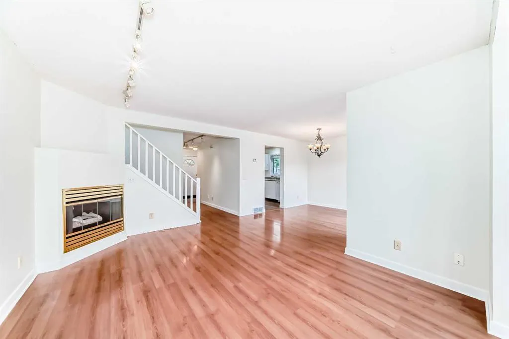 388 Sandarac Drive NW, #111