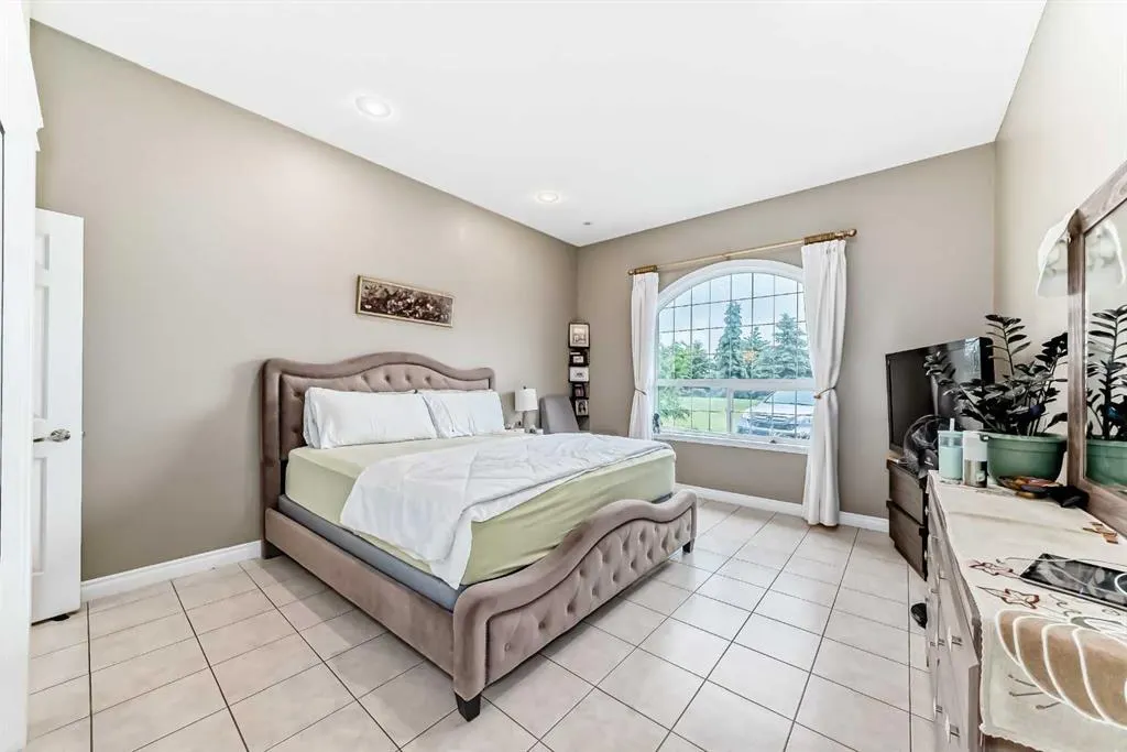41 Sharp Hill Drive
