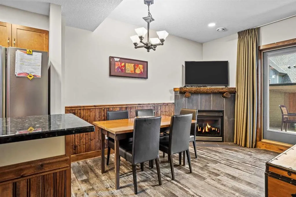 121 Kananaskis Way, #207