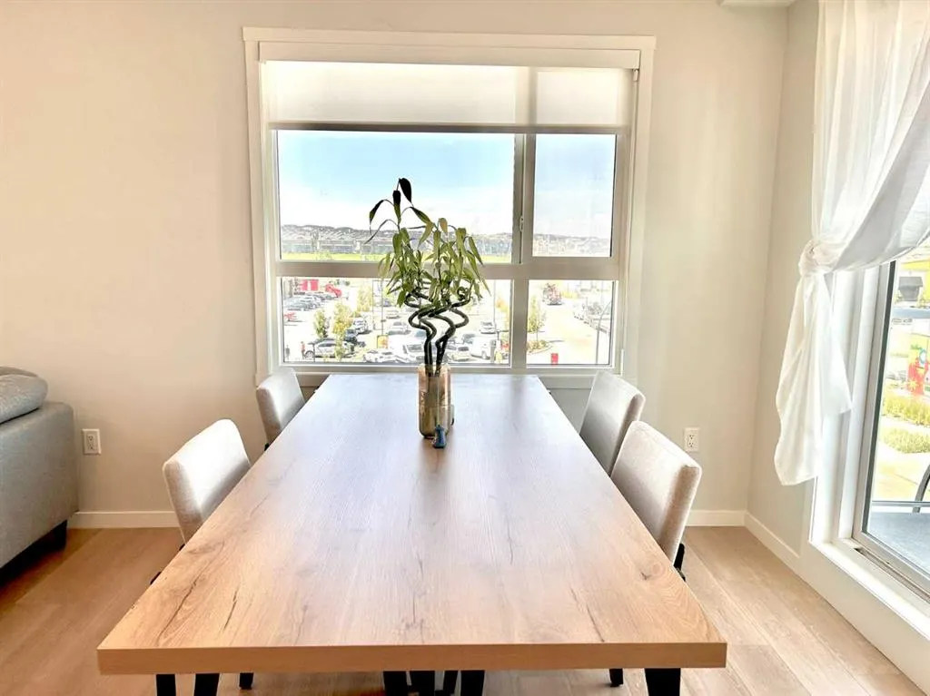 80 Carrington Plaza NW, #404