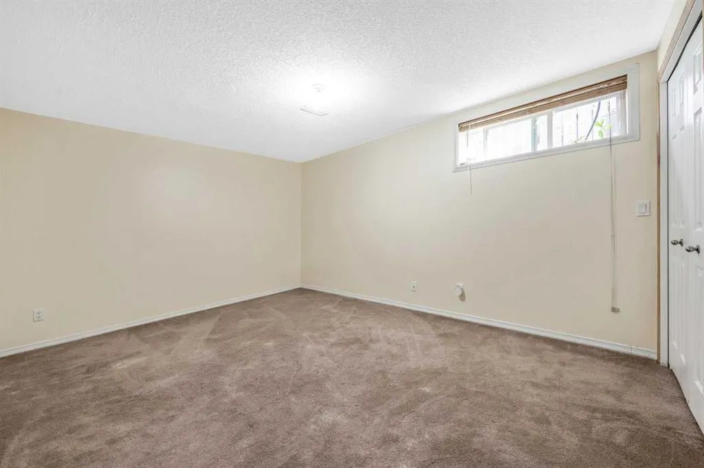 28 High Ridge Crescent NW