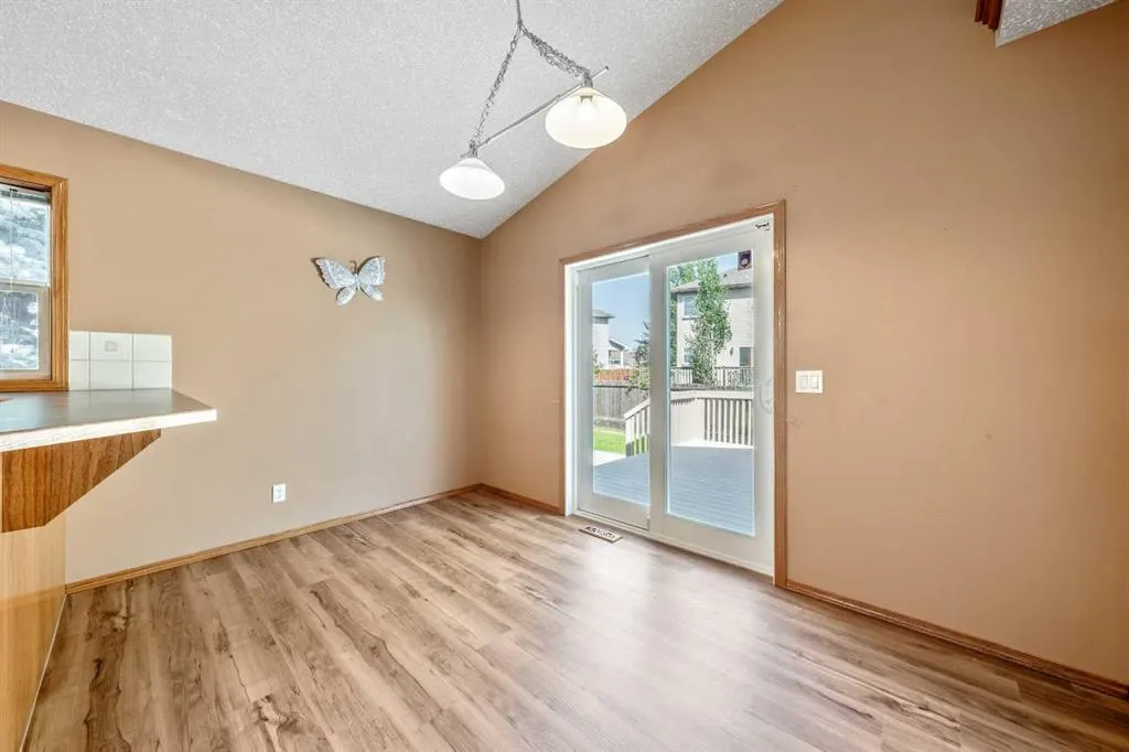 28 High Ridge Crescent NW