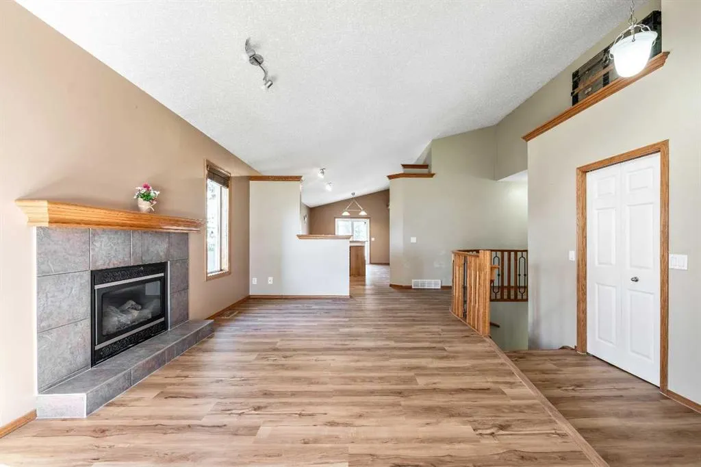 28 High Ridge Crescent NW