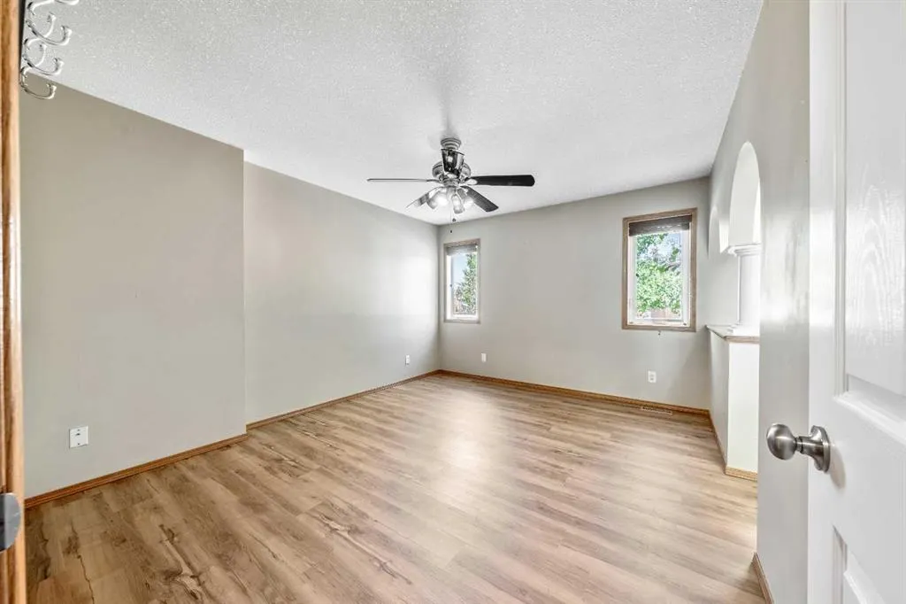 28 High Ridge Crescent NW