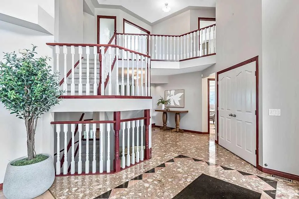 202 Sienna Hills Terrace SW