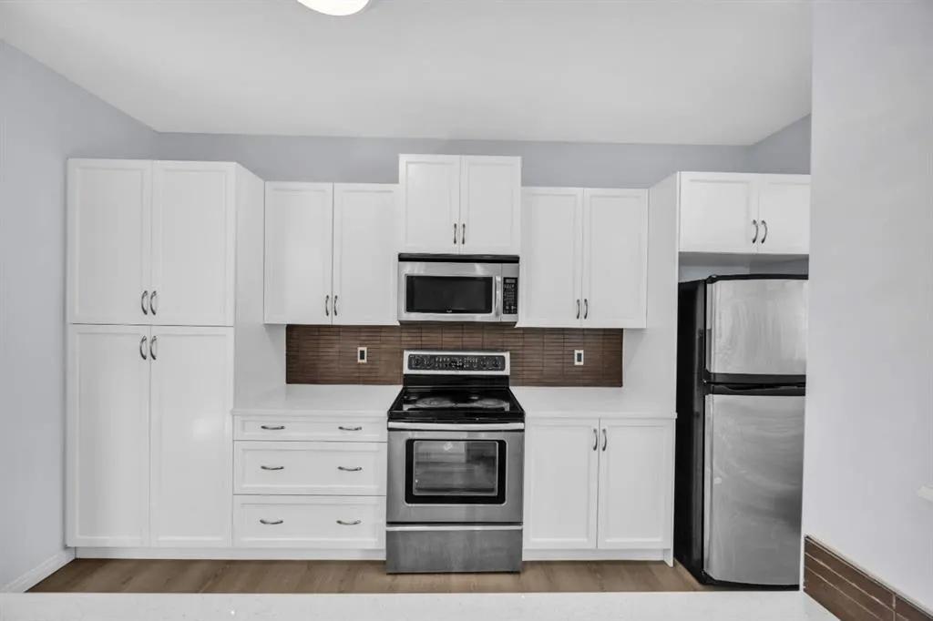 20 Copperpond Grove SE