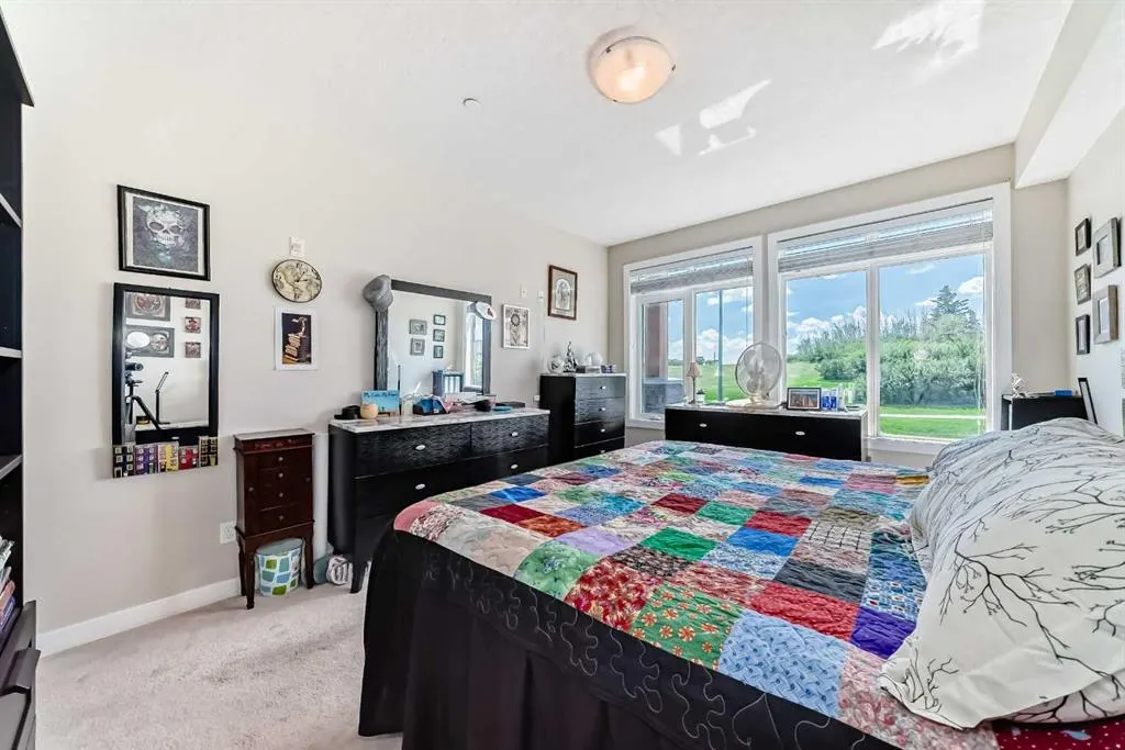 1005A Westmount Drive, #210