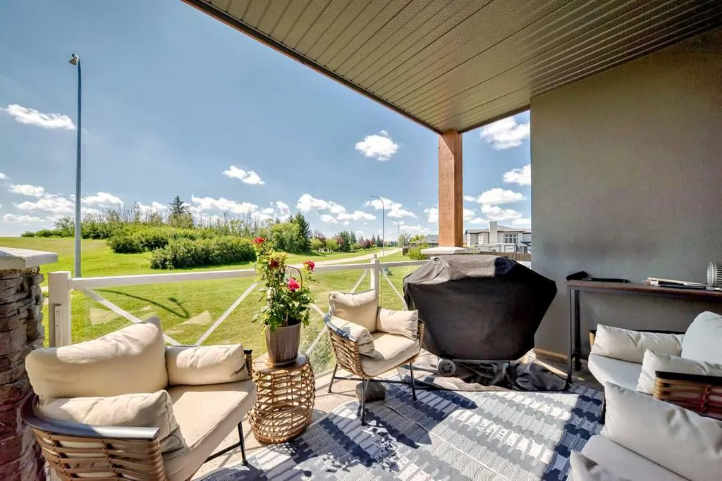 1005A Westmount Drive, #210