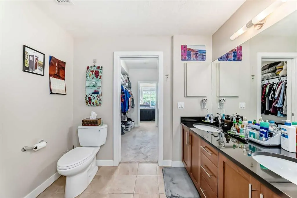 1005A Westmount Drive, #210