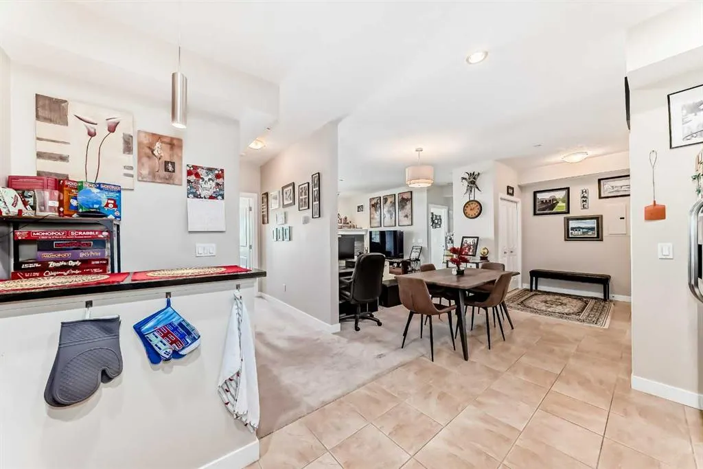 1005A Westmount Drive, #210