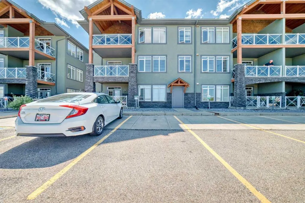 1005A Westmount Drive, #210