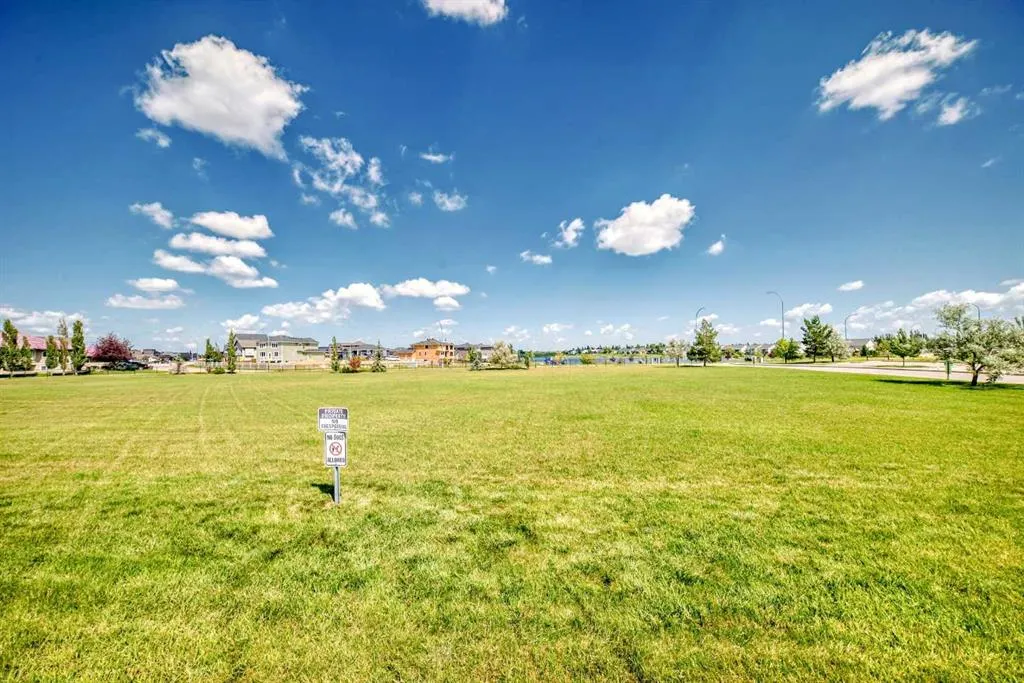 1005A Westmount Drive, #210