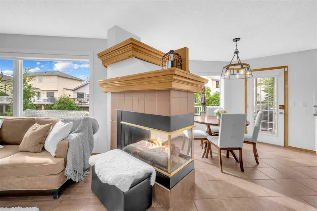180 Citadel Park NW