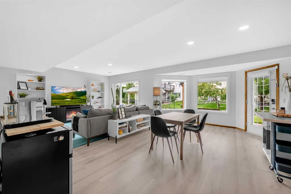 180 Citadel Park NW