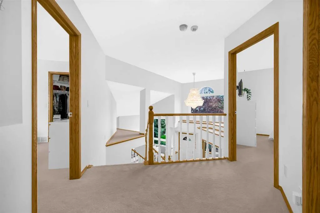 180 Citadel Park NW