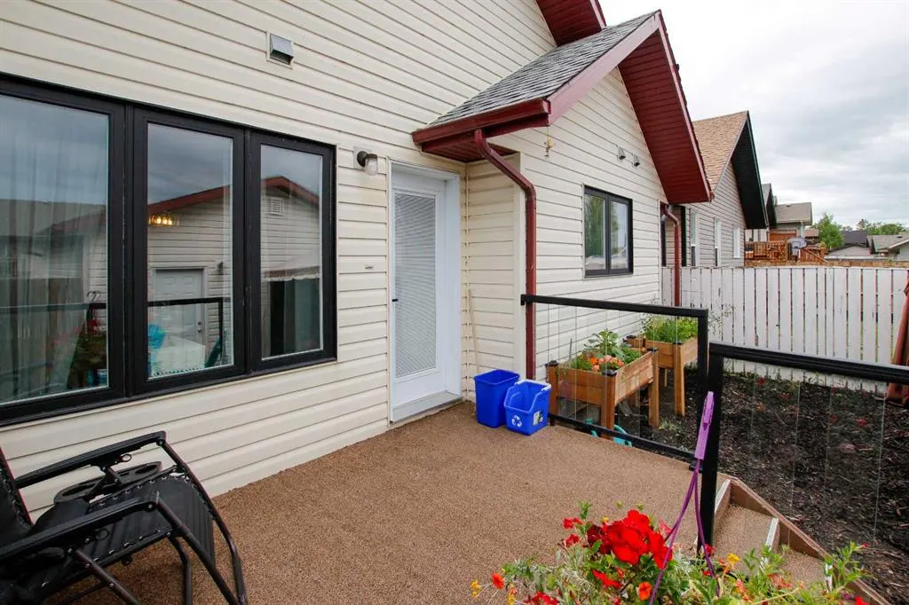 52 White Avenue